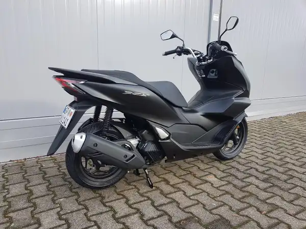 HONDA PCX (2/7)