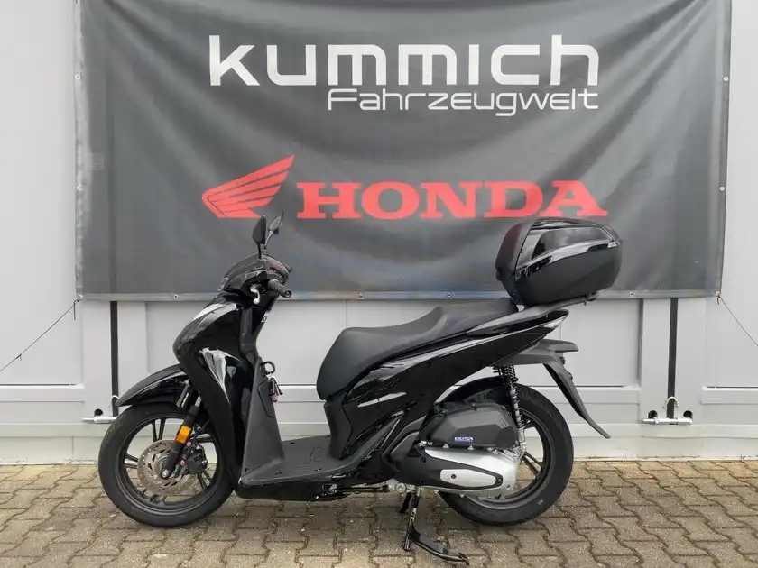 HONDA SH125i (1/7)