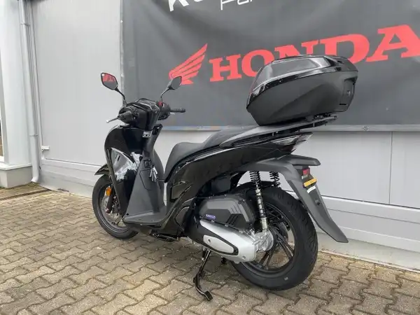 HONDA SH125i (3/7)