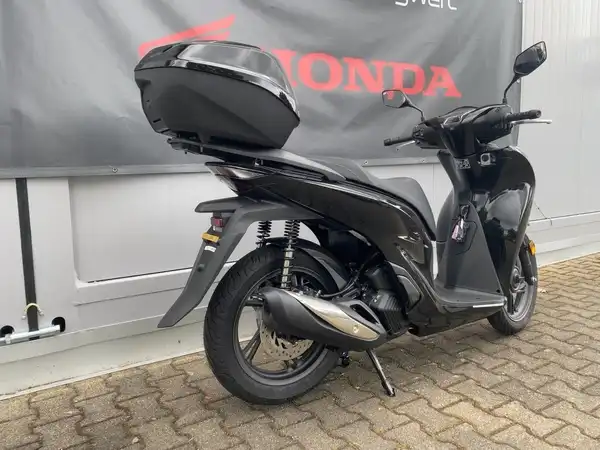HONDA SH125i (5/7)