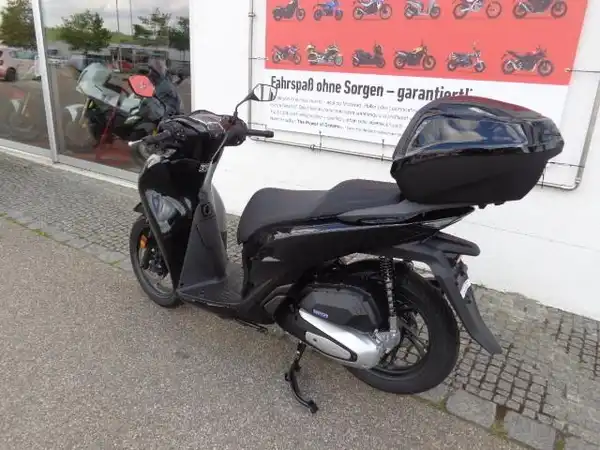 HONDA SH125i (3/7)