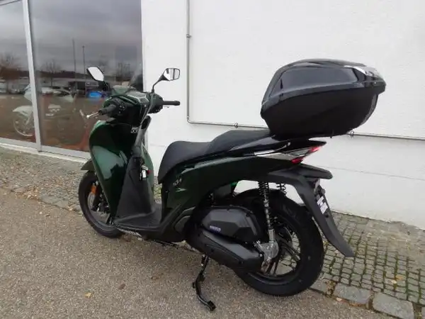 HONDA SH125i (3/7)