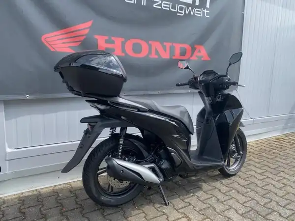 HONDA SH150i (5/6)