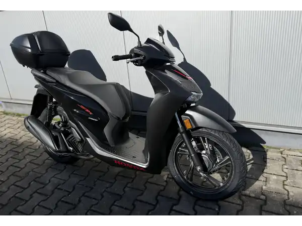 HONDA SH150i (5/7)