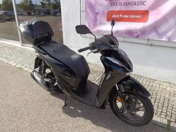 HONDA SH150i (6/7)