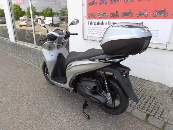 HONDA SH350i (3/7)