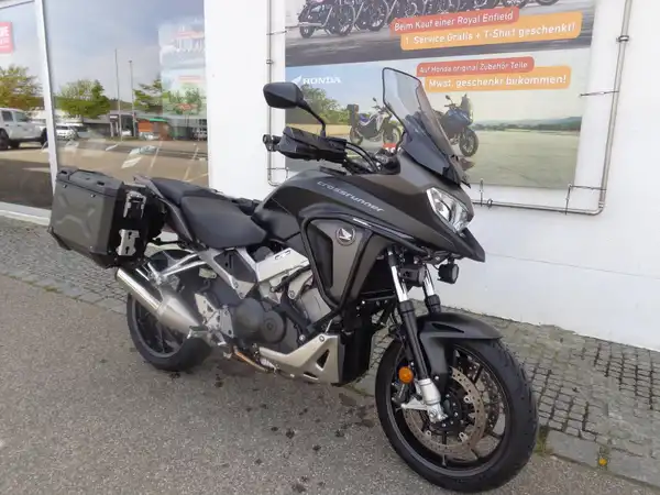 HONDA VFR800X Crossrunner (6/13)