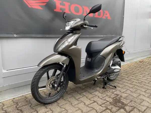 HONDA VISION 110 (2/7)