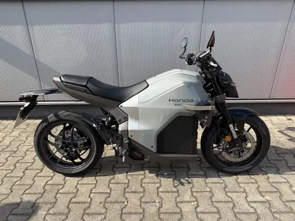 HONDA WN7 (4/7)