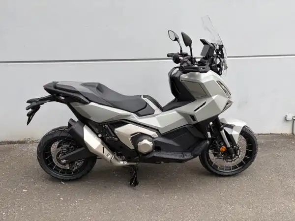 HONDA X-ADV (3/7)