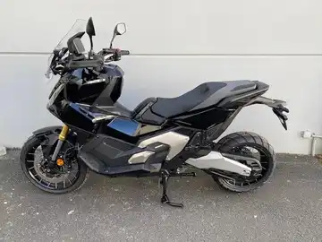 HONDA X-ADV (1/6)