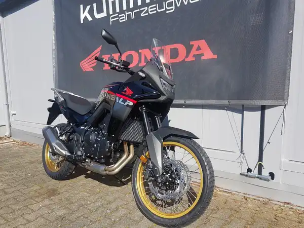 HONDA XL750 (6/7)