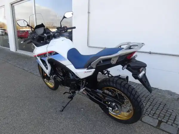 HONDA XL750 (3/7)