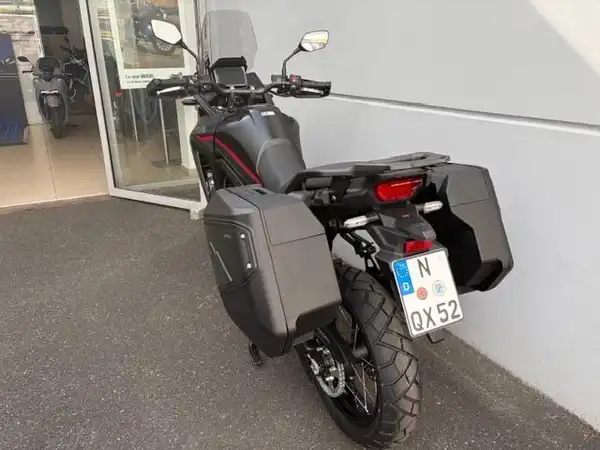 HONDA XL 750 TRANSALP (4/6)