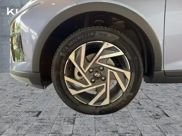 HYUNDAI BAYON TREND (7/11)