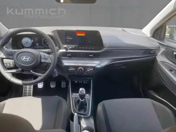 HYUNDAI BAYON TREND (8/15)