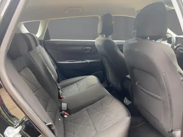 HYUNDAI BAYON TREND (12/15)