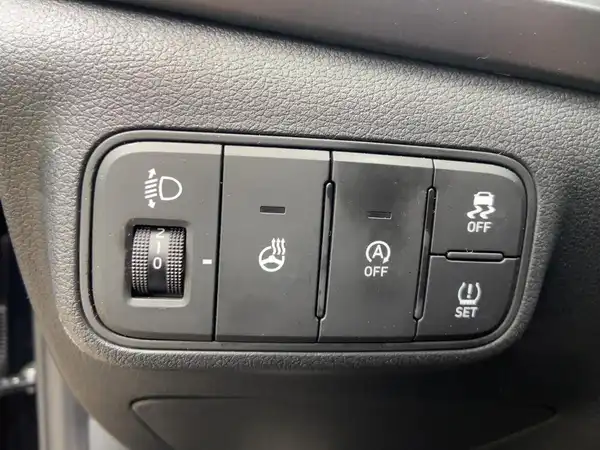 HYUNDAI BAYON TREND (14/15)