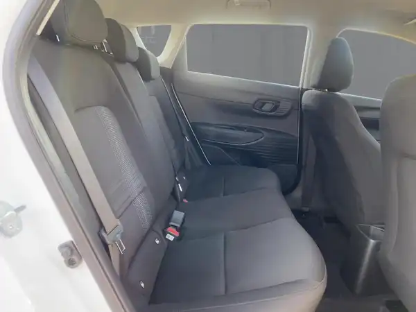 HYUNDAI BAYON SELECT (12/14)