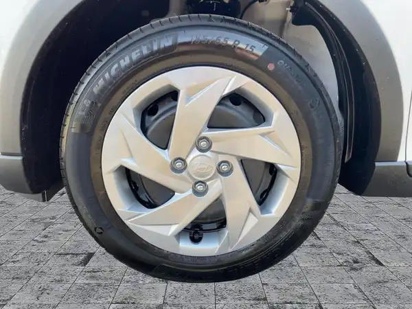 HYUNDAI BAYON SELECT (7/14)