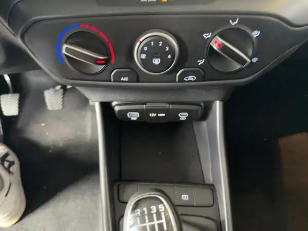 HYUNDAI BAYON SELECT (14/15)
