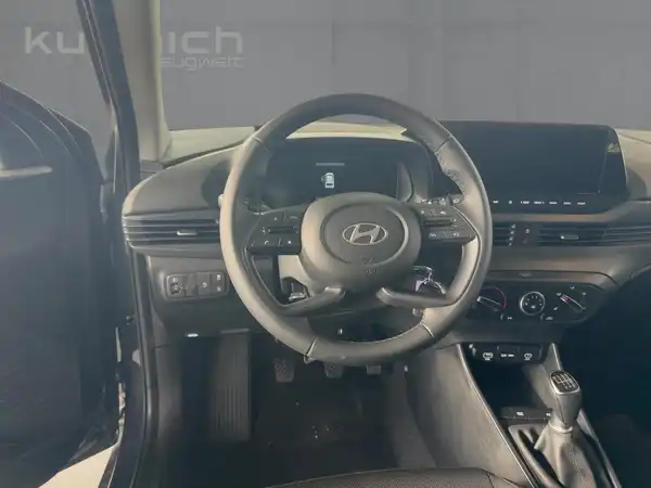 HYUNDAI BAYON SELECT (9/15)