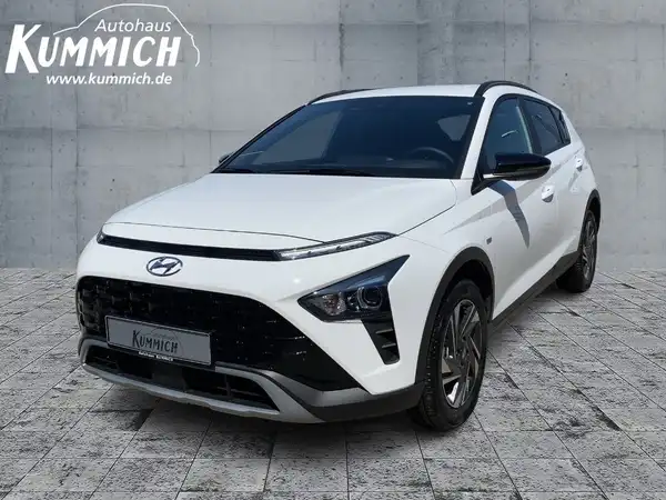 HYUNDAI BAYON (1/15)