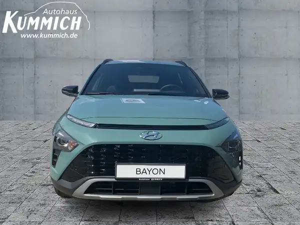 HYUNDAI BAYON (2/15)
