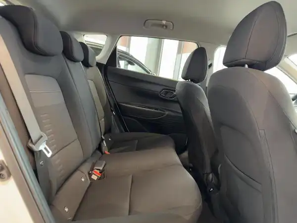 HYUNDAI BAYON PRIME (12/15)