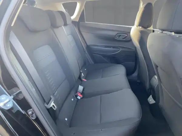 HYUNDAI BAYON TREND (12/15)