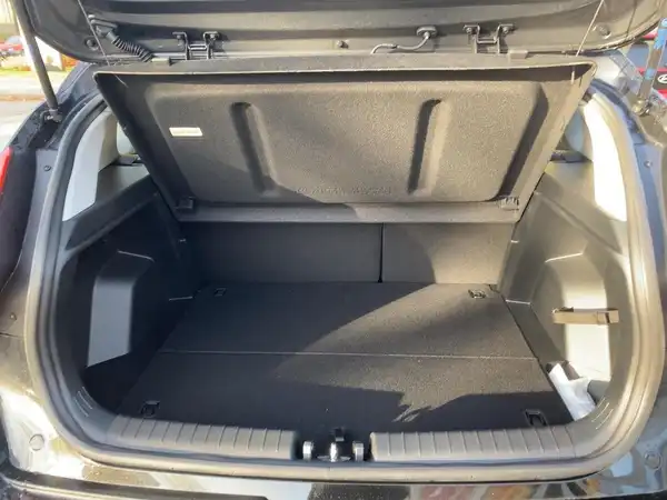 HYUNDAI BAYON TREND (13/15)