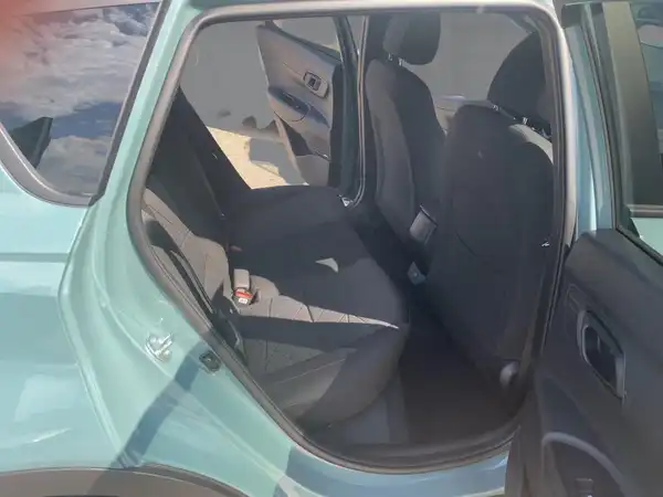 HYUNDAI BAYON (12/15)