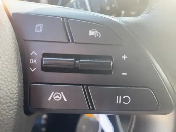 HYUNDAI BAYON (14/15)