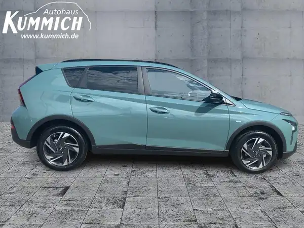 HYUNDAI BAYON (3/15)