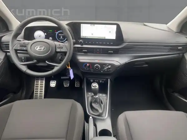 HYUNDAI BAYON TREND (8/15)