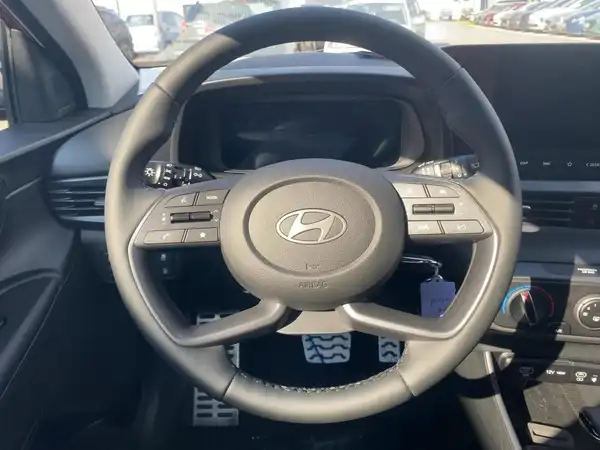 HYUNDAI BAYON TREND (9/15)