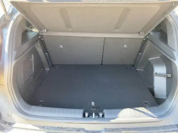 HYUNDAI BAYON (13/15)