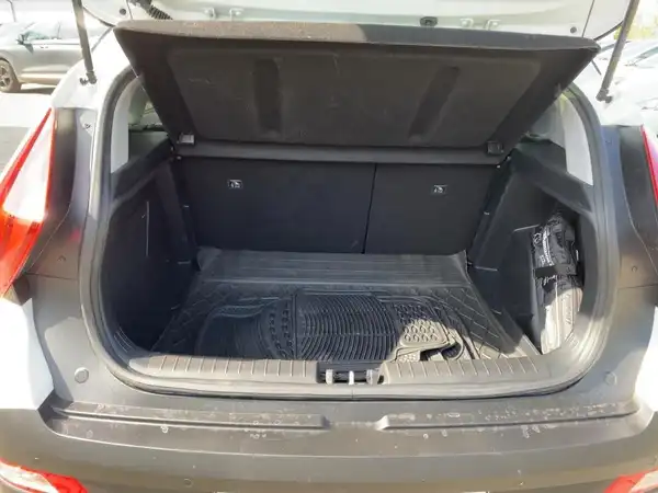 HYUNDAI BAYON TREND (13/15)
