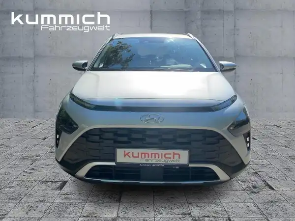 HYUNDAI BAYON (2/15)