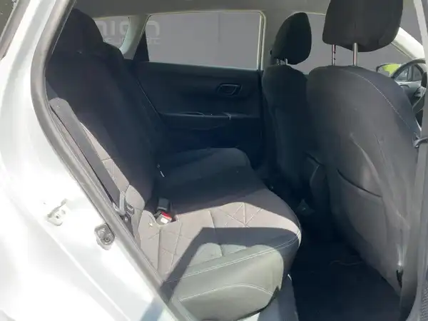 HYUNDAI BAYON (12/15)