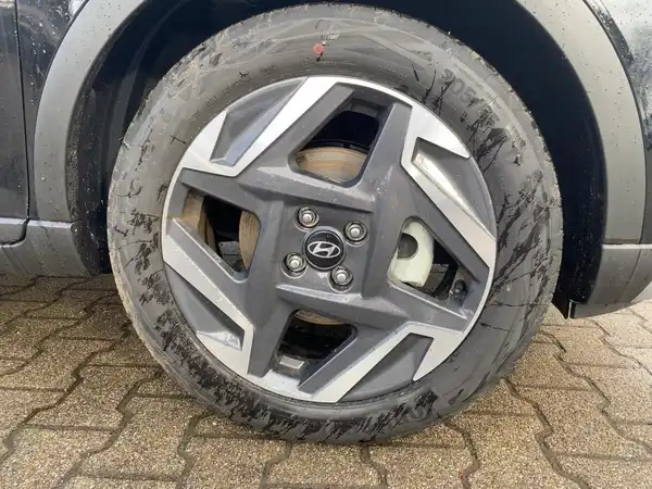 HYUNDAI BAYON PRIME (7/15)