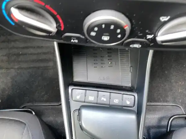 HYUNDAI BAYON TREND (14/15)
