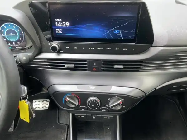 HYUNDAI BAYON TREND (10/15)