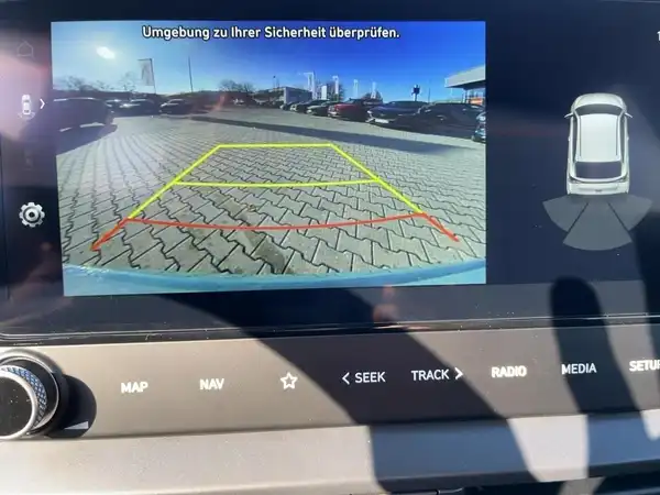 HYUNDAI BAYON TREND (14/15)