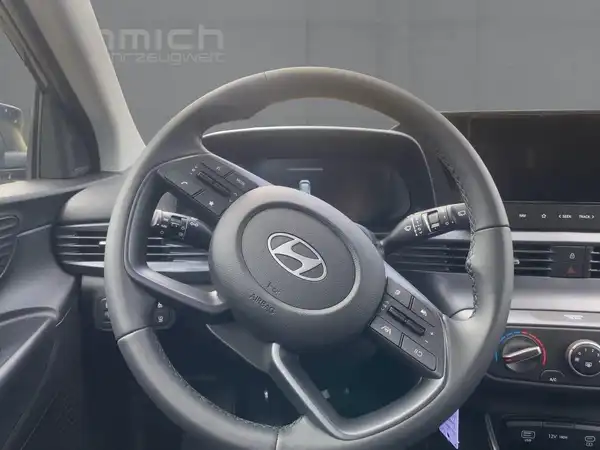 HYUNDAI BAYON SELECT (9/15)