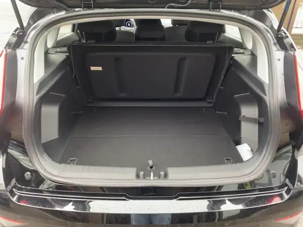 HYUNDAI BAYON TREND (13/15)