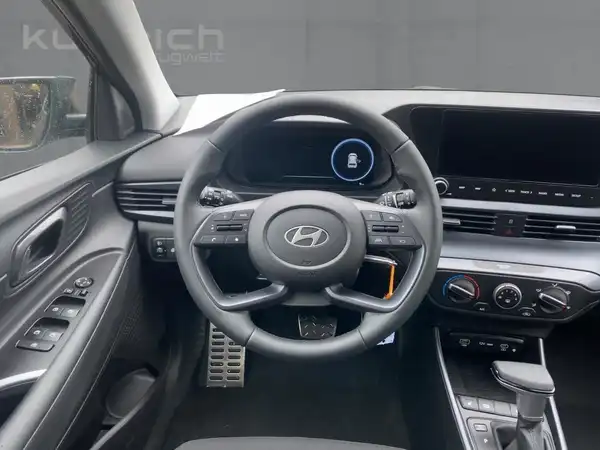 HYUNDAI BAYON TREND (9/15)