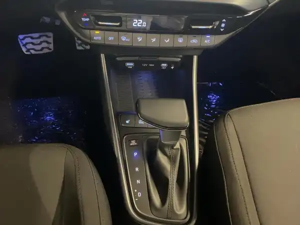 HYUNDAI BAYON PRIME (14/15)