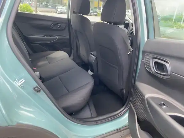 HYUNDAI BAYON TREND (12/15)