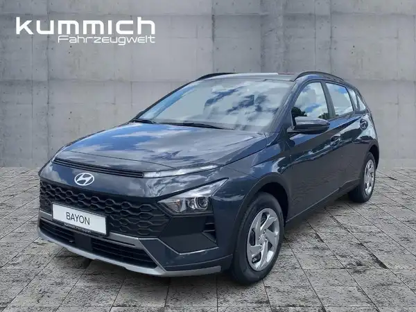 HYUNDAI BAYON (1/15)